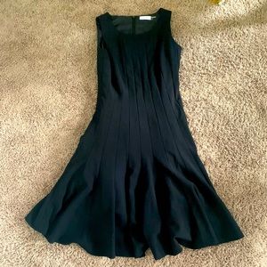 Classic black dress medium weight, With a Flare
